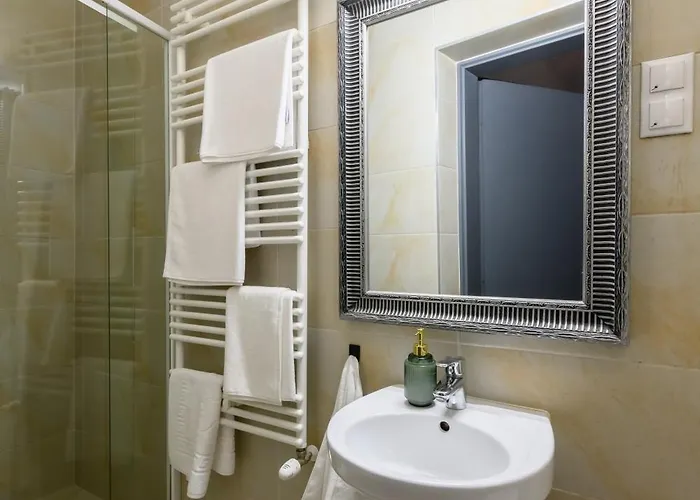 Fazola Homestay szállás *