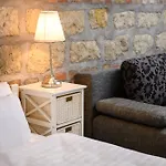 Fazola Homestay szállás